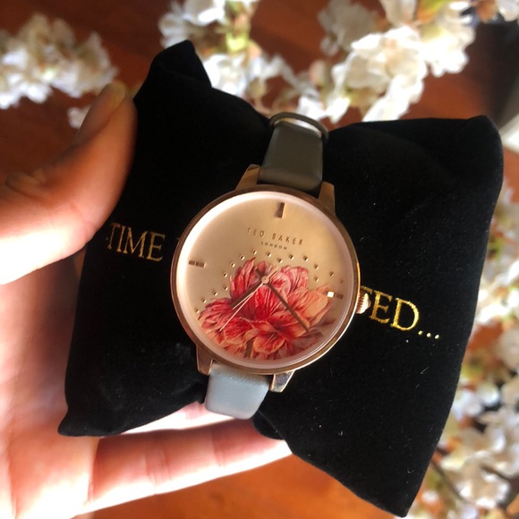 Ted Baker London Accessories - Ted Baker Flower 36mm Watch